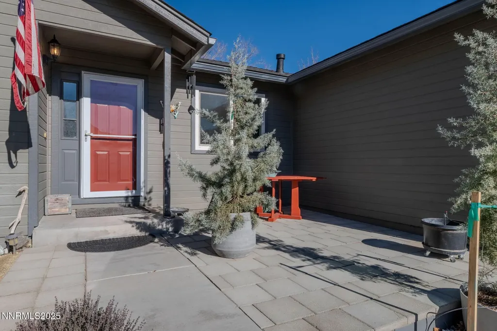 177 River Village Dayton NV 89403