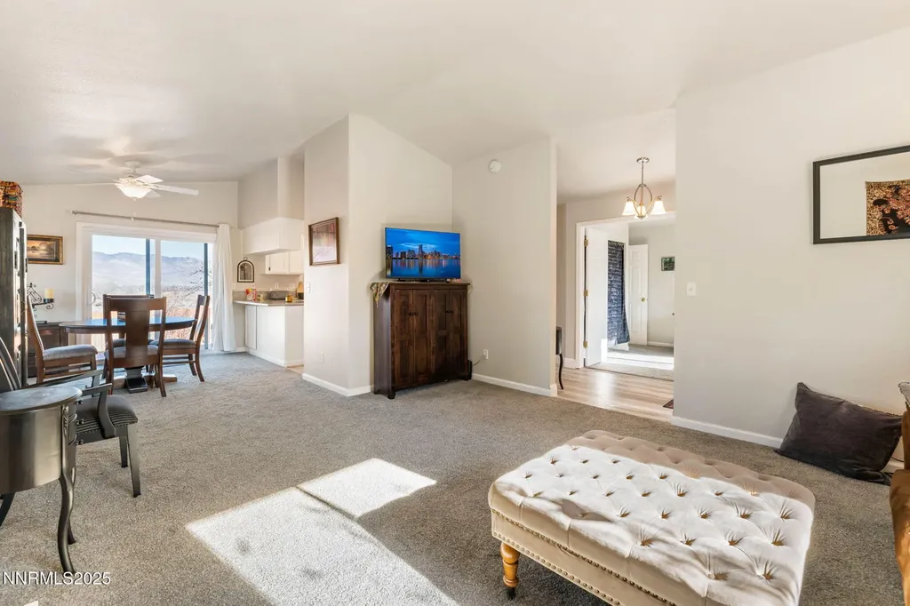 177 River Village Dayton NV 89403