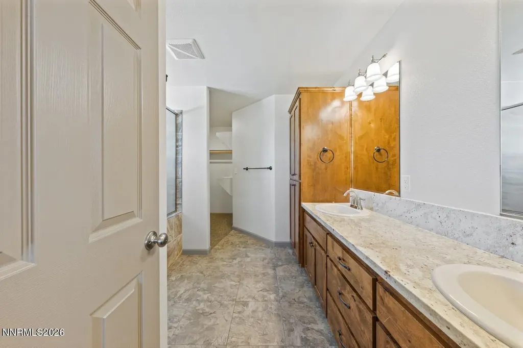 1333 Sky Ridge Fallon NV 89406