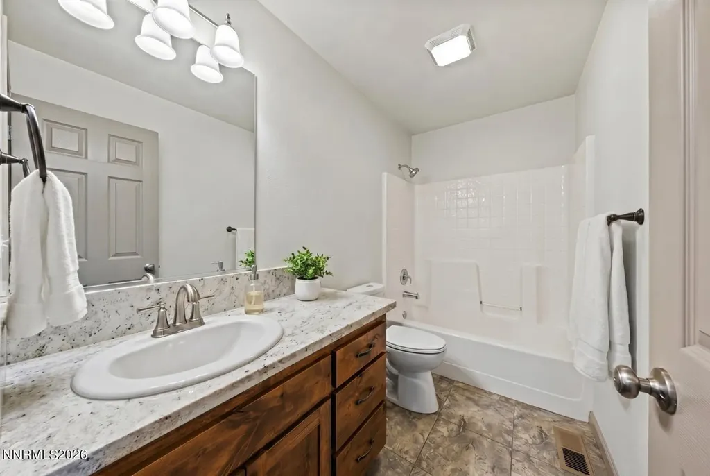1333 Sky Ridge Fallon NV 89406