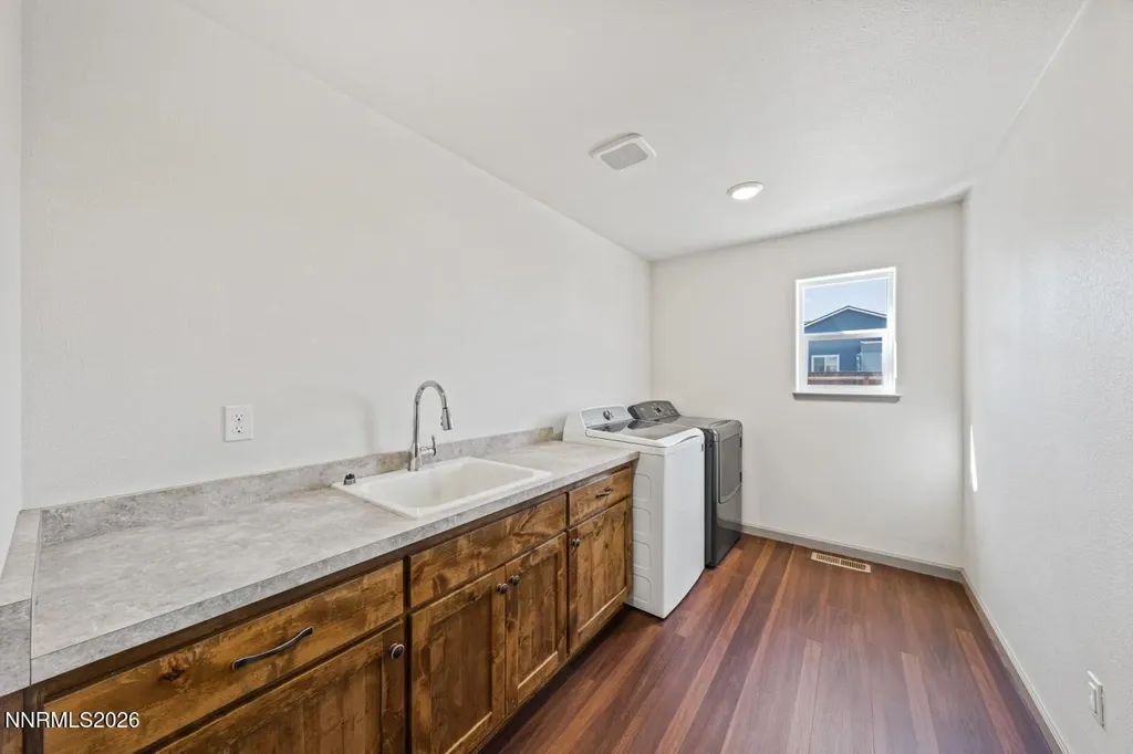 1333 Sky Ridge Fallon NV 89406
