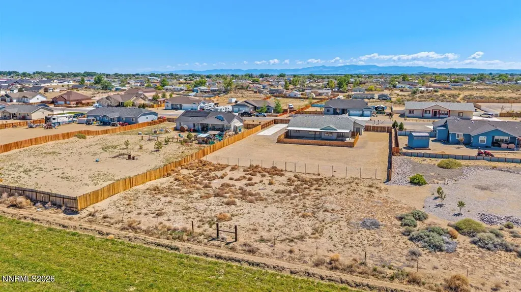 1333 Sky Ridge Fallon NV 89406