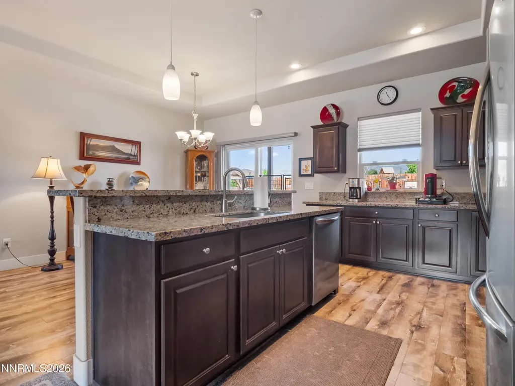 1146 Cheatgrass Dayton NV 89403