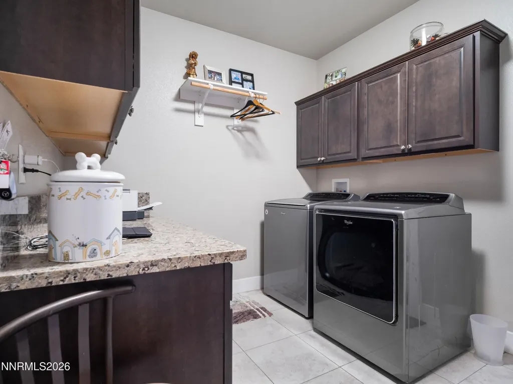 1146 Cheatgrass Dayton NV 89403