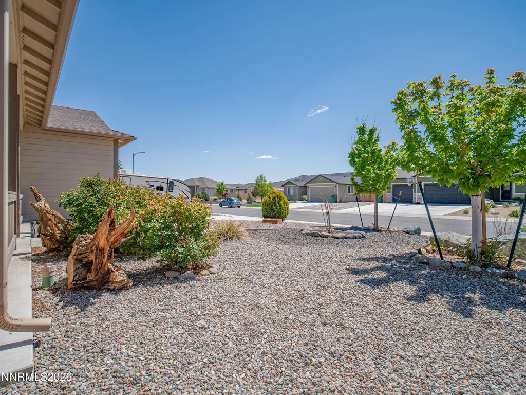 1146 Cheatgrass Dayton NV 89403