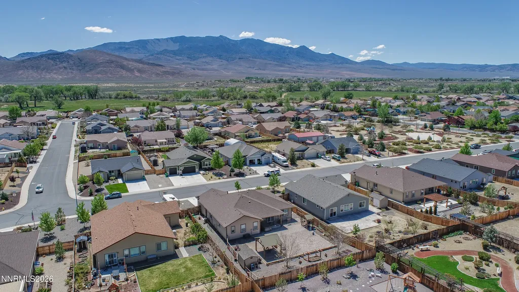 1146 Cheatgrass Dayton NV 89403