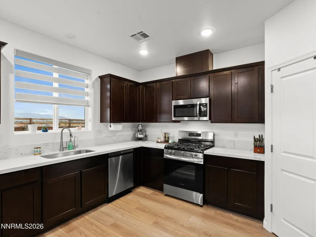 3266 Eleanor Fernley NV 89408