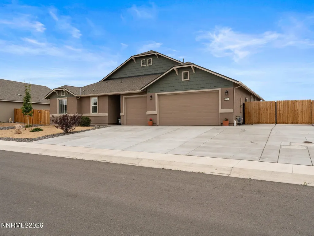 3266 Eleanor Fernley NV 89408