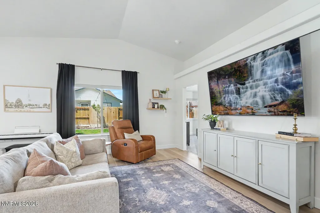 829 Great Basin Fallon NV 89406
