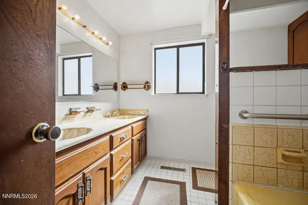 20447 Temelec Reno NV 89521