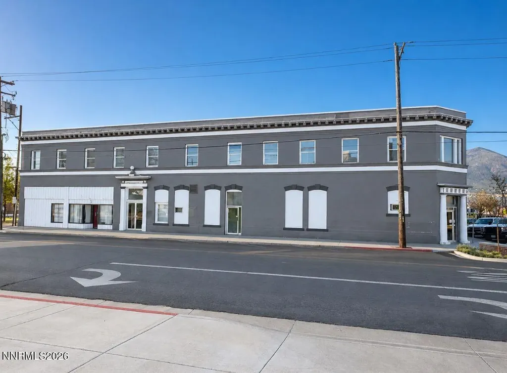 352 Bridge Winnemucca NV 89445