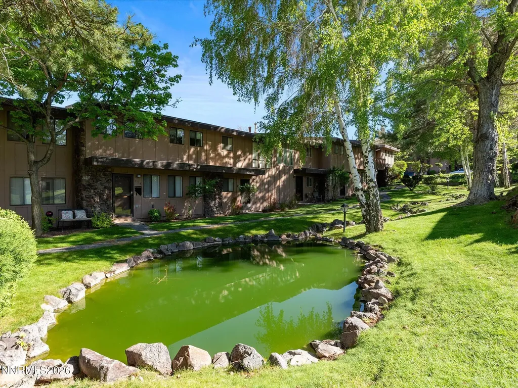 121 Lake Glen Carson City NV 89703