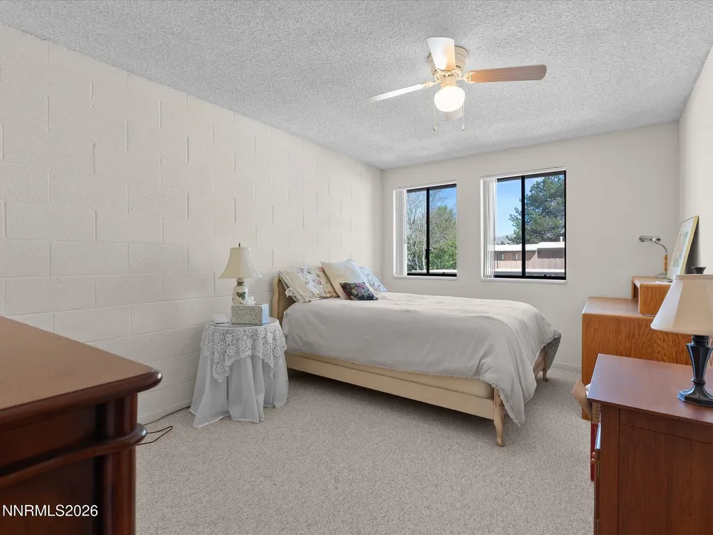 121 Lake Glen Carson City NV 89703