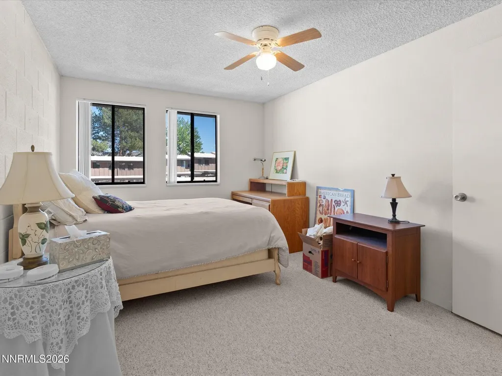 121 Lake Glen Carson City NV 89703