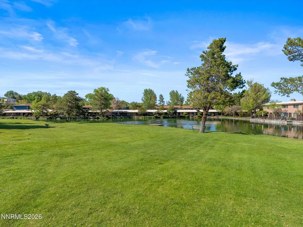 121 Lake Glen Carson City NV 89703