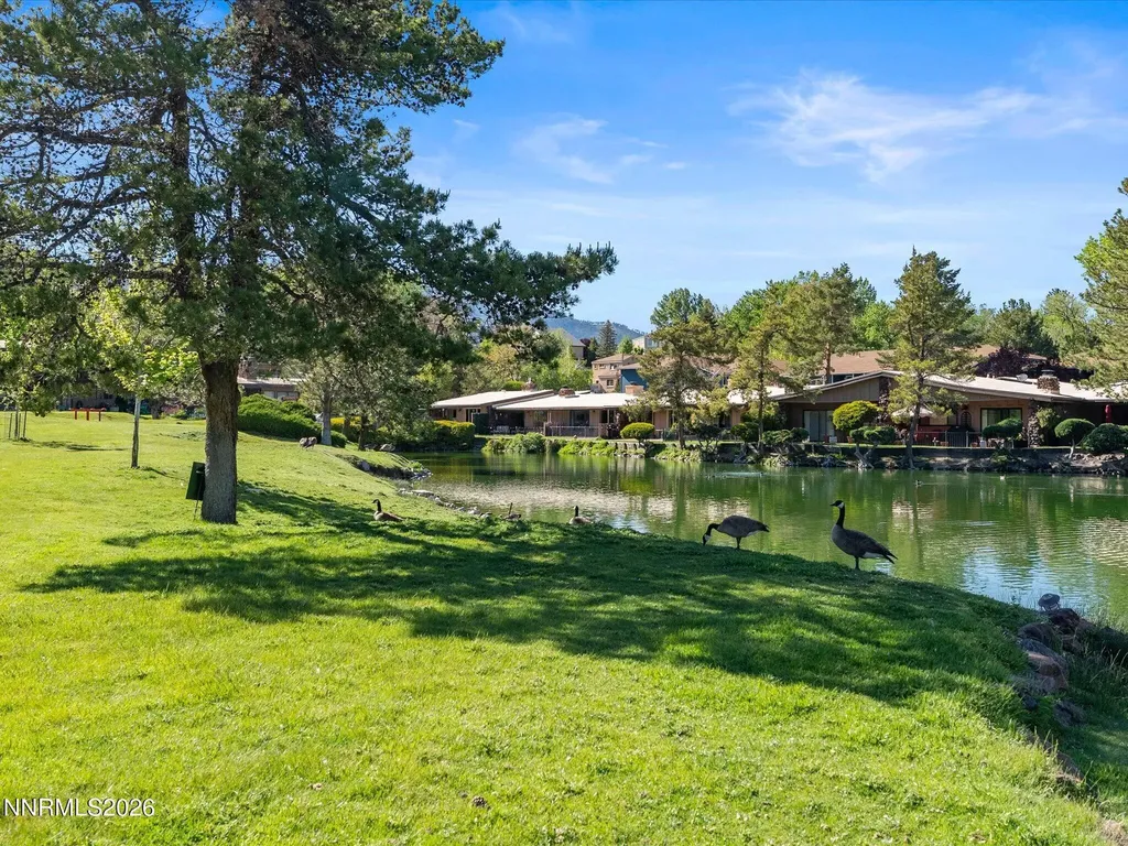 121 Lake Glen Carson City NV 89703