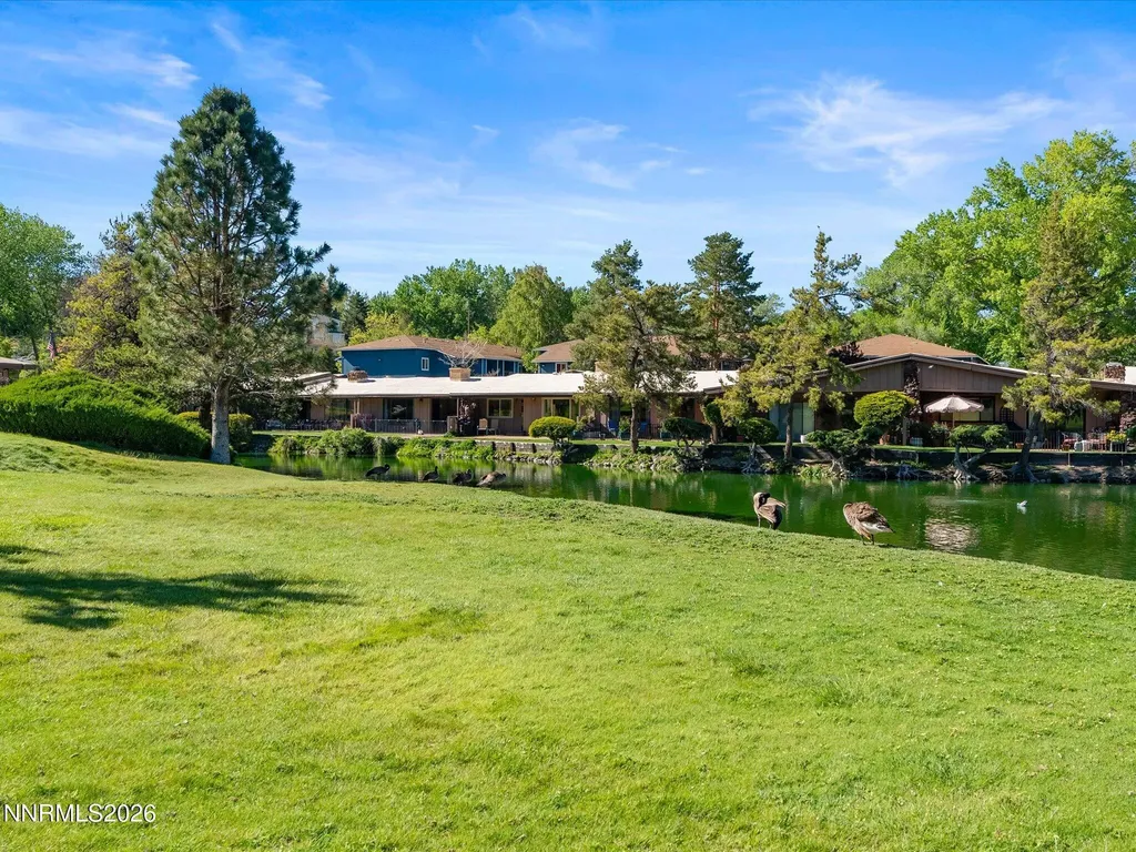 121 Lake Glen Carson City NV 89703