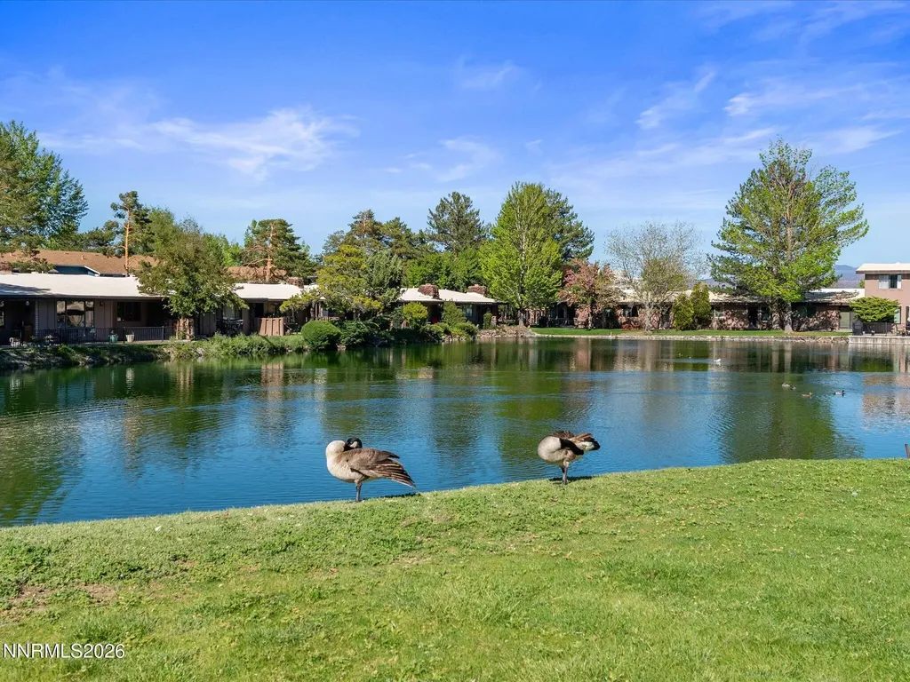 121 Lake Glen Carson City NV 89703
