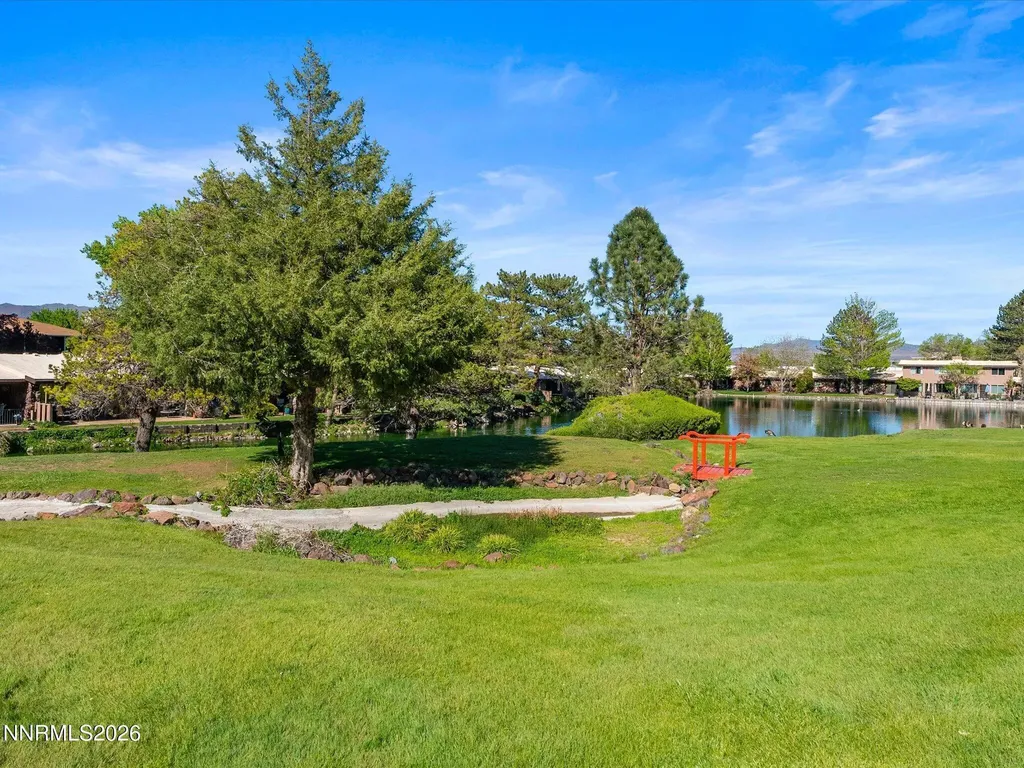 121 Lake Glen Carson City NV 89703