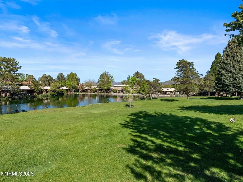 121 Lake Glen Carson City NV 89703