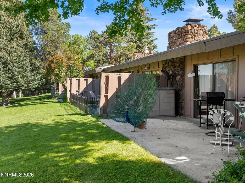 121 Lake Glen Carson City NV 89703