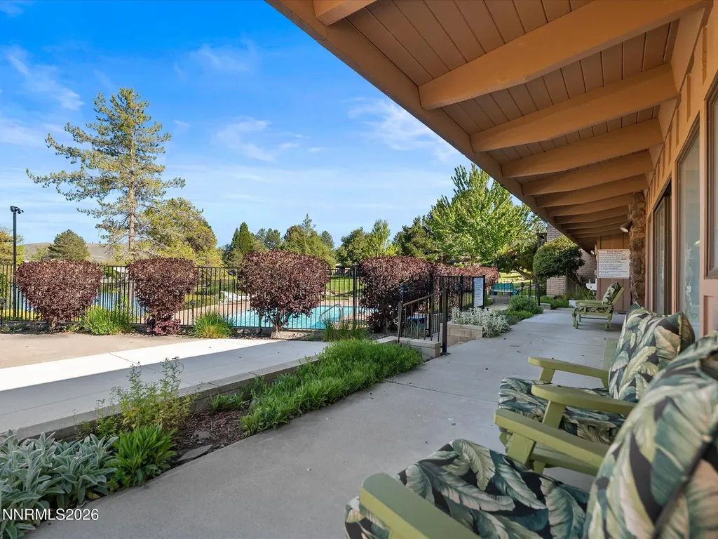 121 Lake Glen Carson City NV 89703