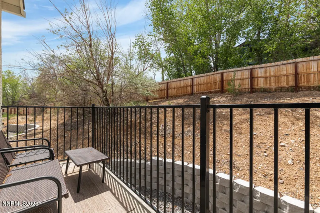5001 Cavestone Sun Valley NV 89433