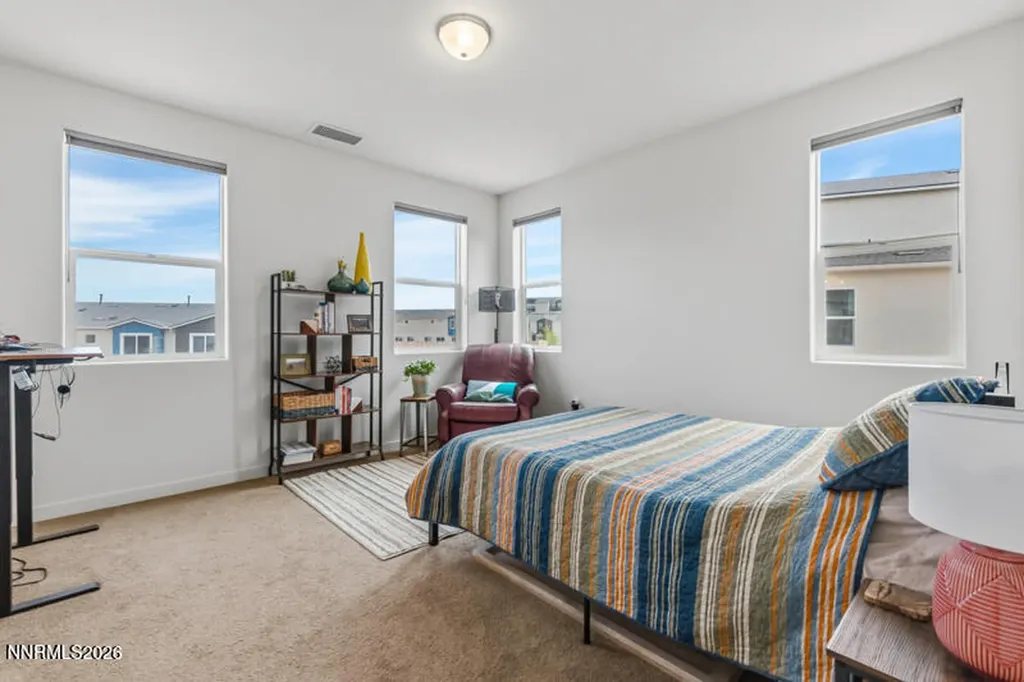 5001 Cavestone Sun Valley NV 89433