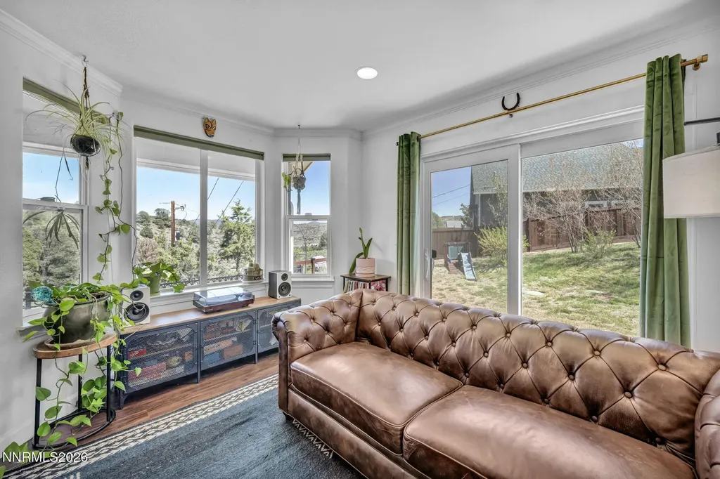2569 Cartwright Reno NV 89521
