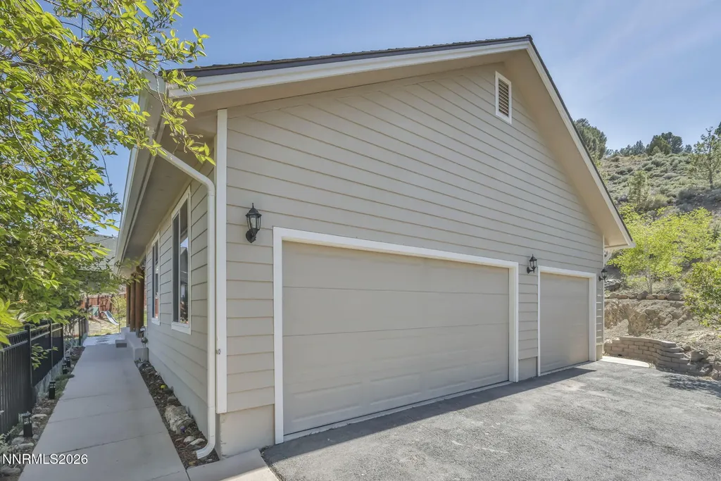 2569 Cartwright Reno NV 89521