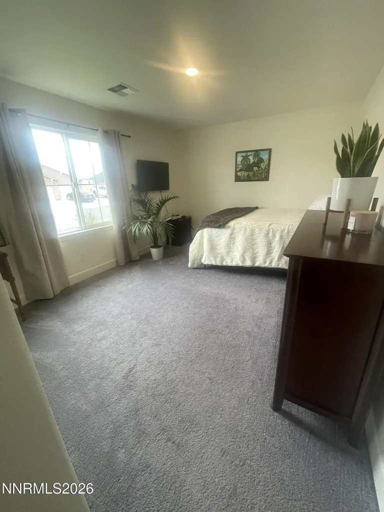 336 Littondale Sparks NV 89441
