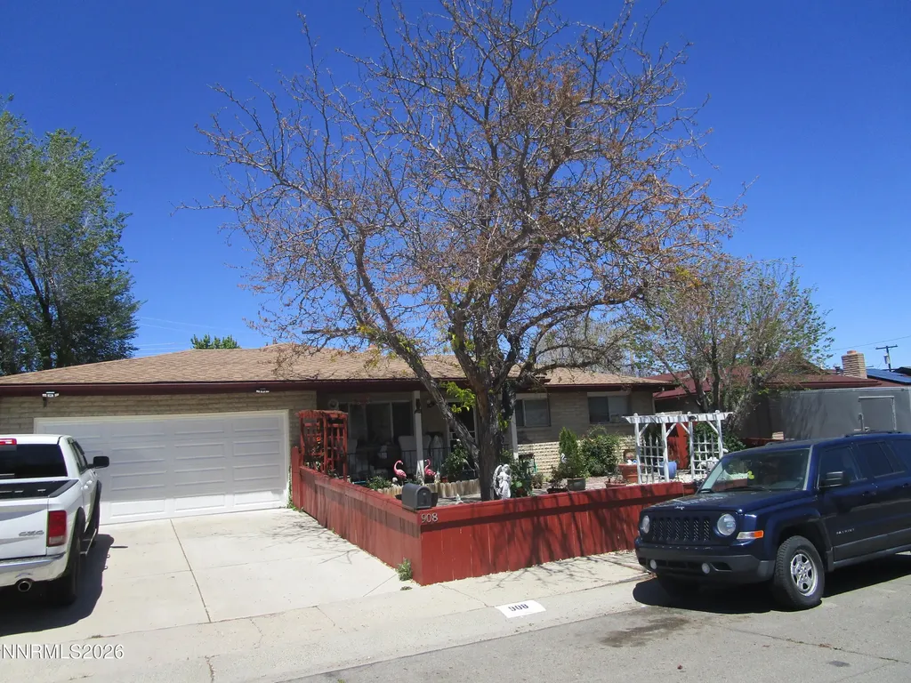 908 Ivy Carson City NV 89703