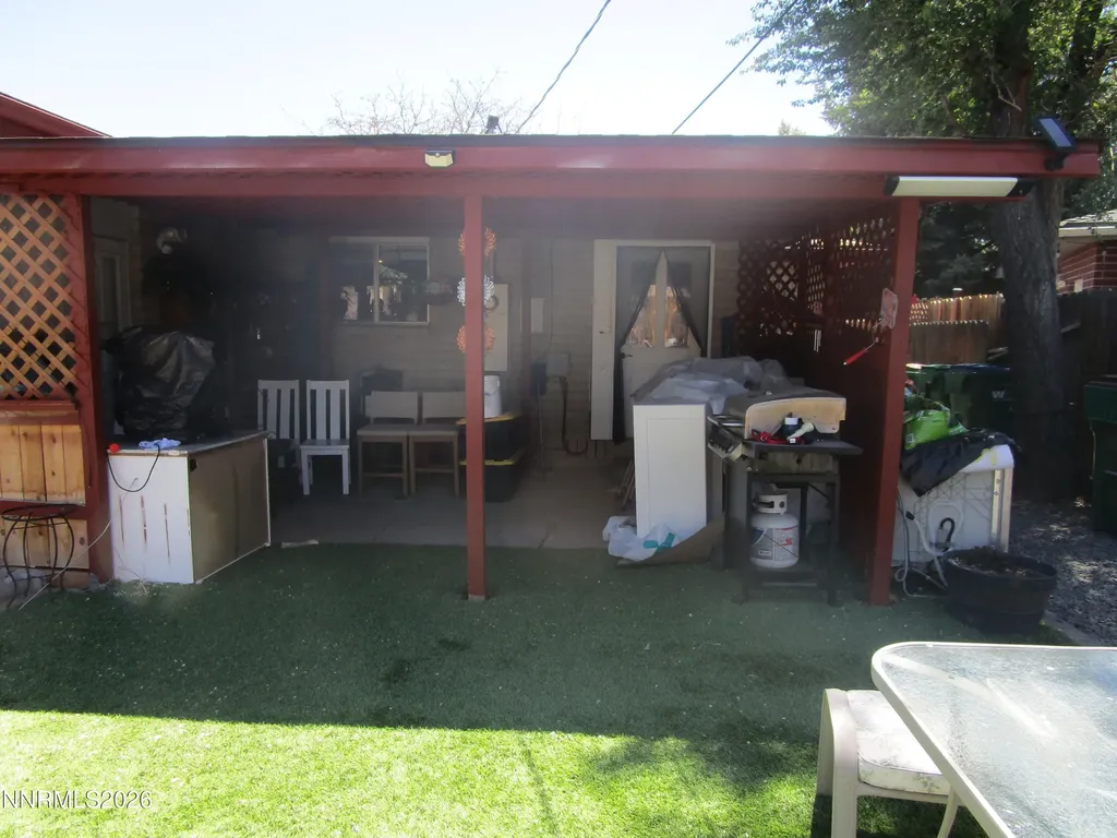 908 Ivy Carson City NV 89703