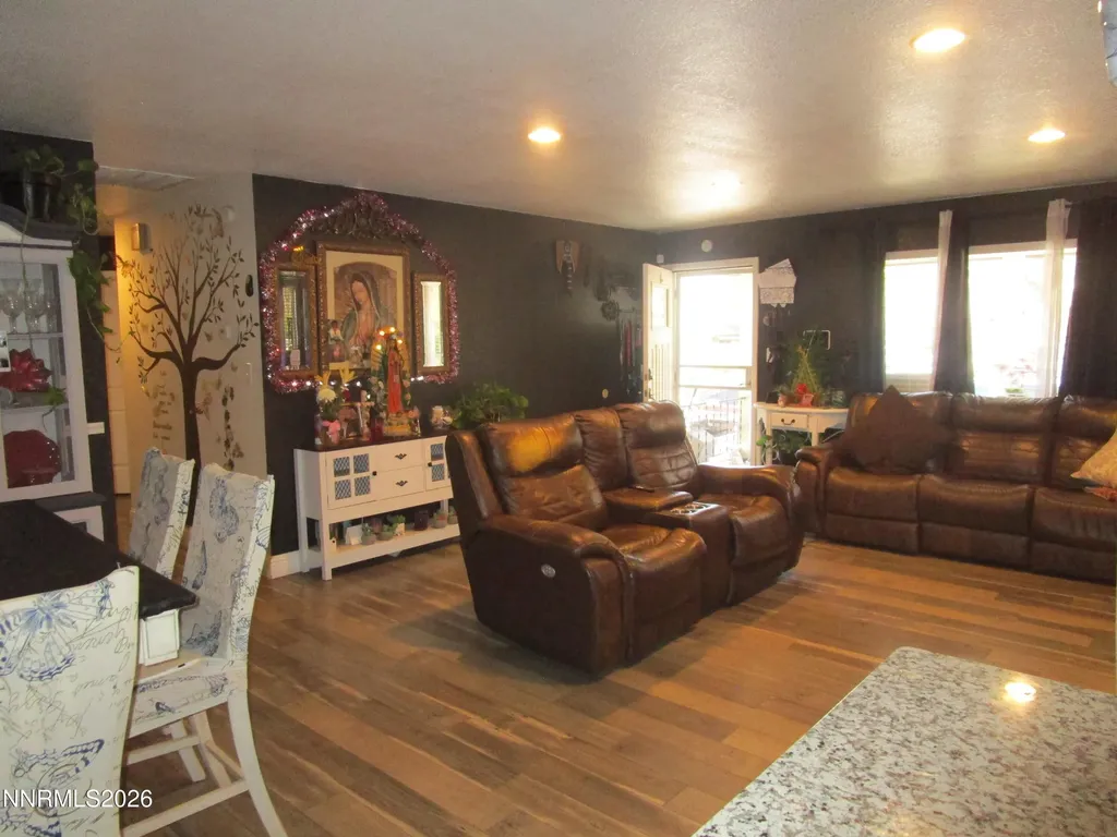 908 Ivy Carson City NV 89703