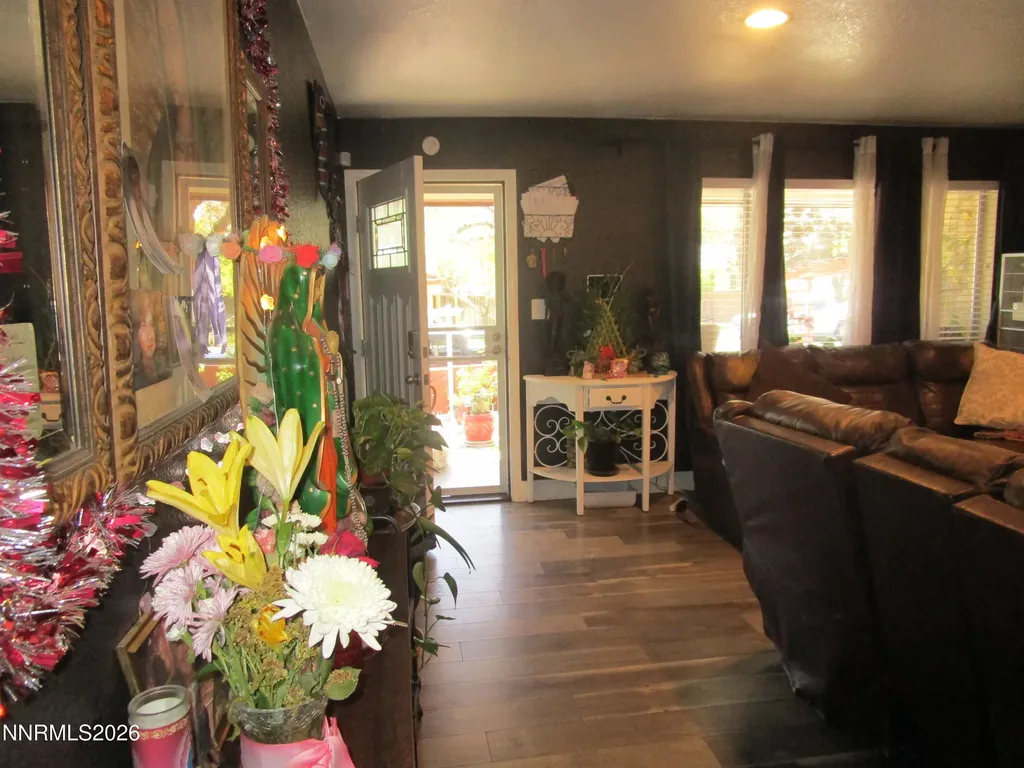 908 Ivy Carson City NV 89703