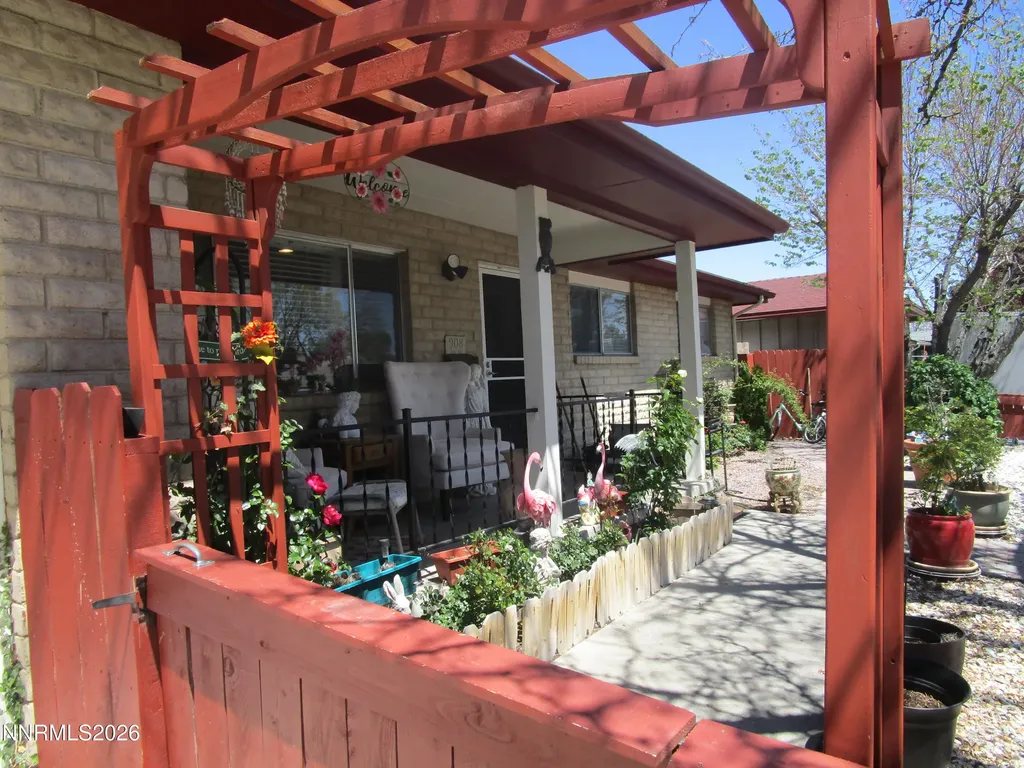 908 Ivy Carson City NV 89703