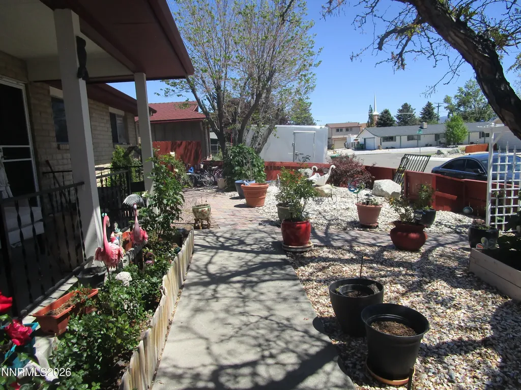 908 Ivy Carson City NV 89703