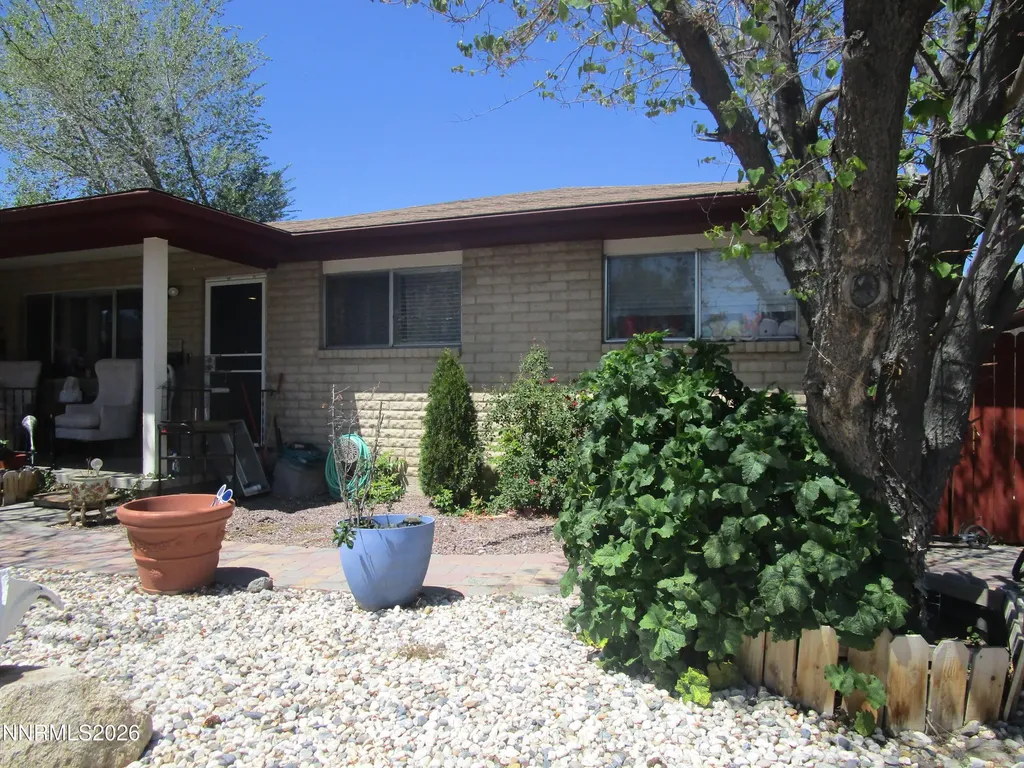 908 Ivy Carson City NV 89703
