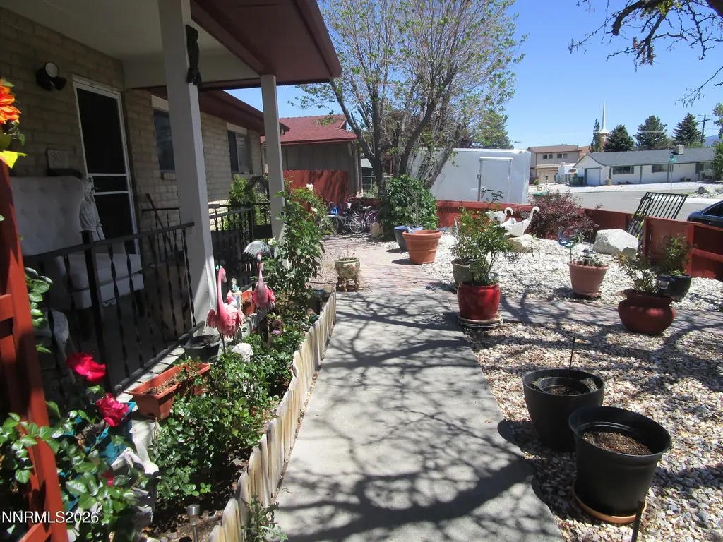 908 Ivy Carson City NV 89703