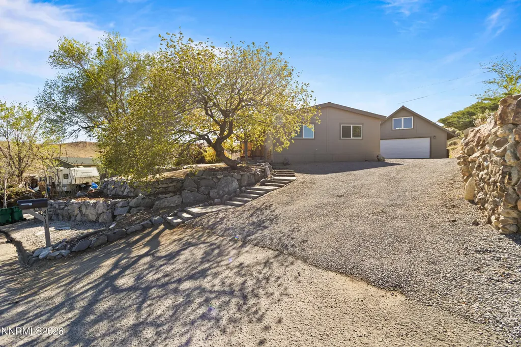 4711 Leonesio Sun Valley NV 89433