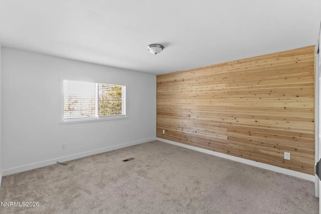 4711 Leonesio Sun Valley NV 89433