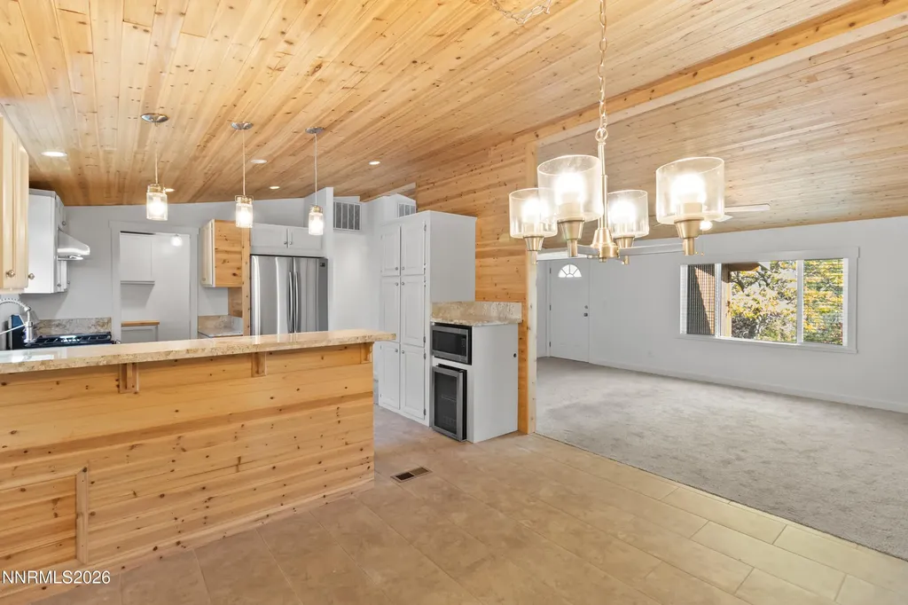4711 Leonesio Sun Valley NV 89433