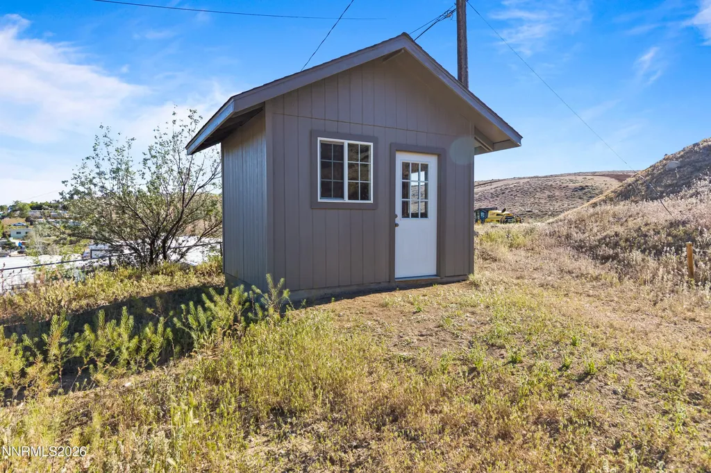 4711 Leonesio Sun Valley NV 89433