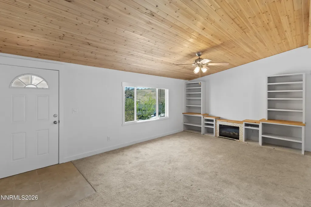 4711 Leonesio Sun Valley NV 89433