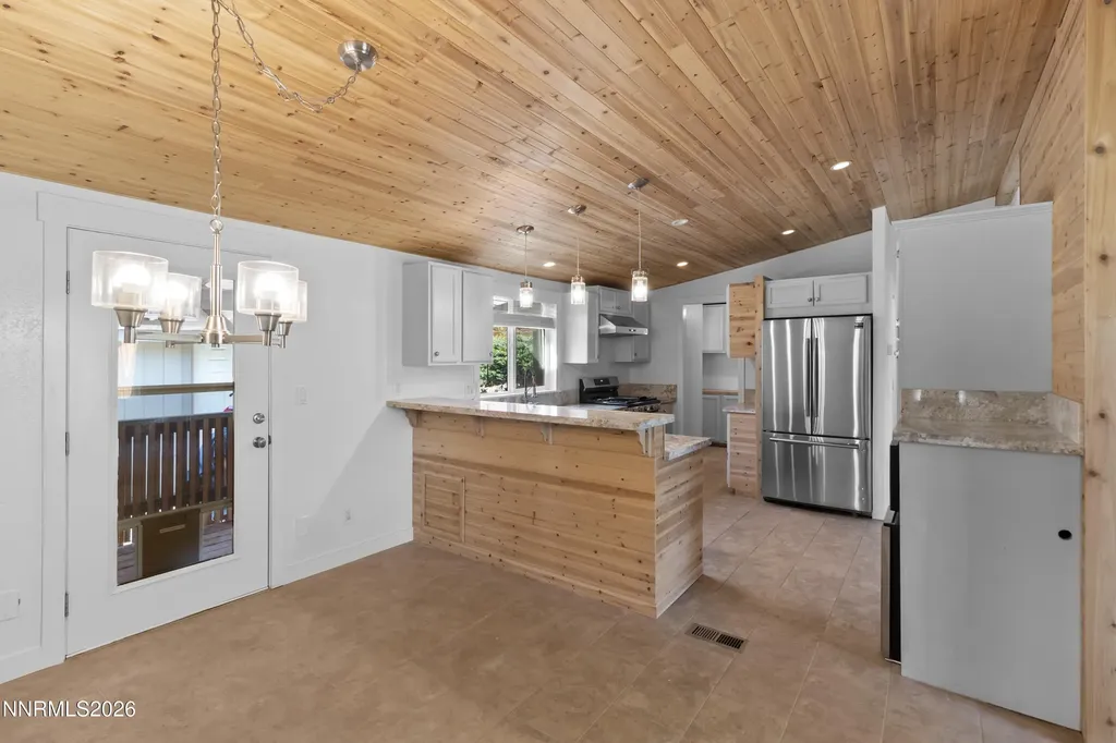 4711 Leonesio Sun Valley NV 89433
