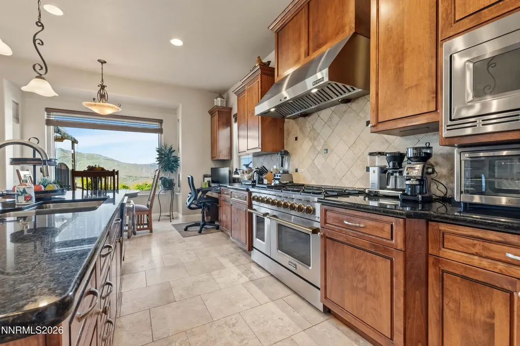 1915 Dakota Ridge Reno NV 89523