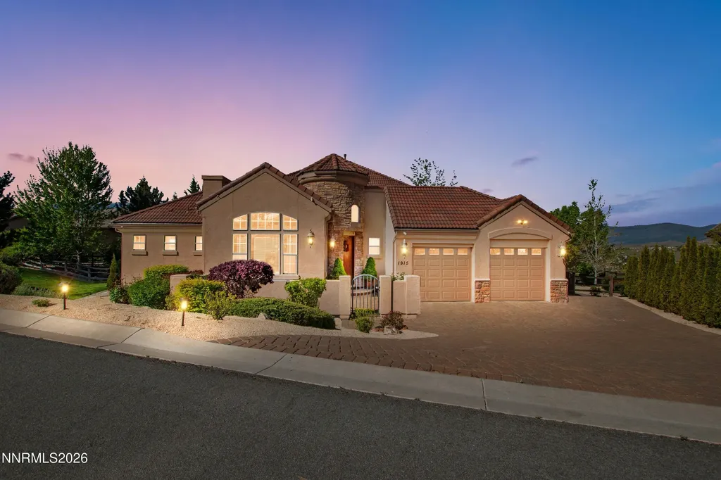 1915 Dakota Ridge Reno NV 89523