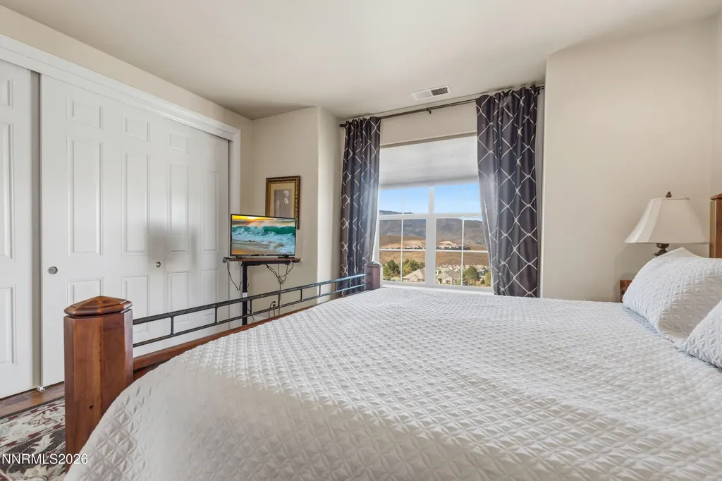 1915 Dakota Ridge Reno NV 89523