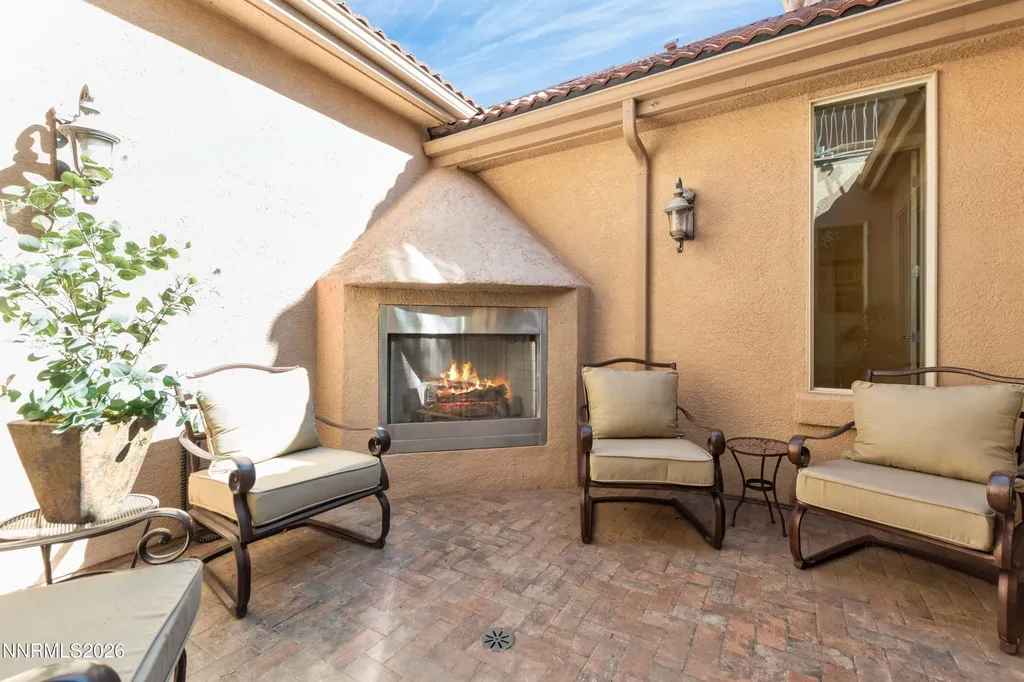 1915 Dakota Ridge Reno NV 89523