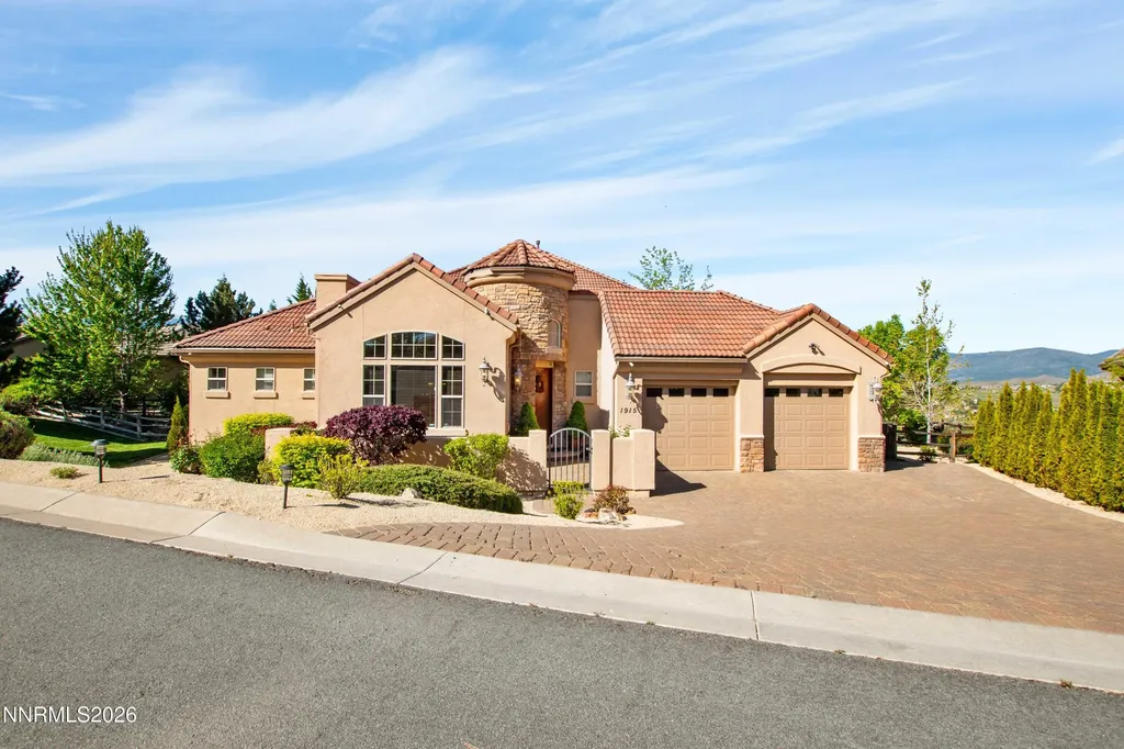1915 Dakota Ridge Reno NV 89523
